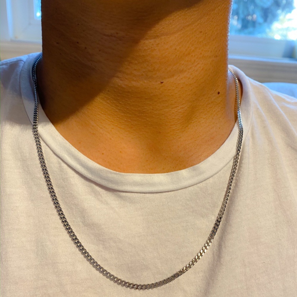 Cuban Link Chain - Picture 3 of 4